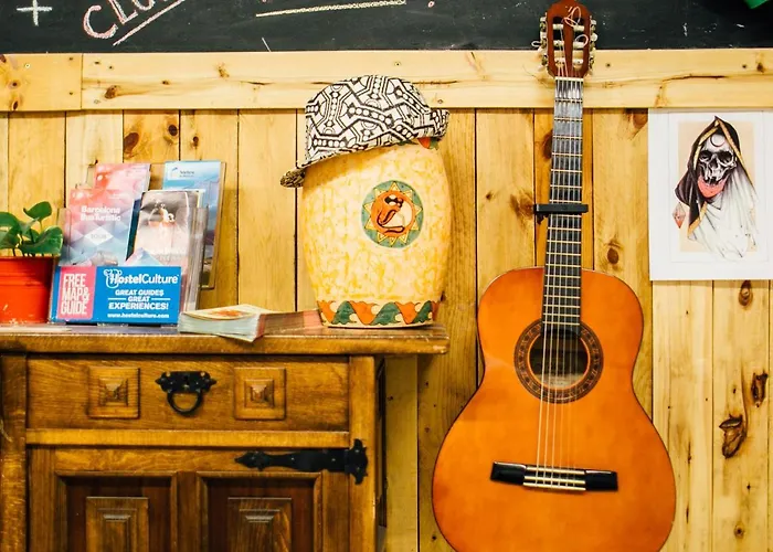 格雷西亚火箭旅舍 旅馆 *